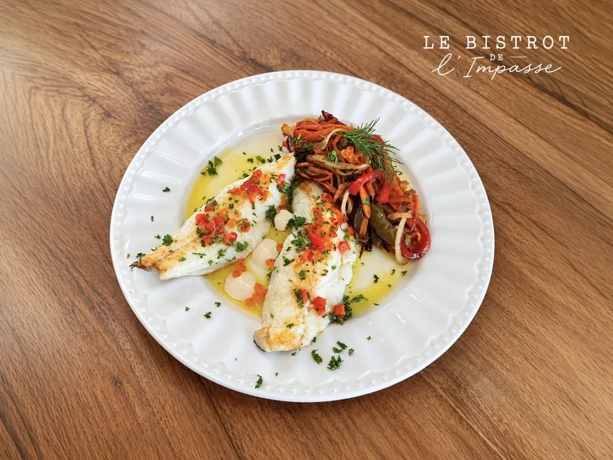 Filet de loup et wok de légumes façon thaï, Le Bistrot de l'Impasse à Caux